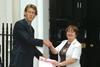 BD editor Robert Booth delivers Flat VAT campaign evidence to 11 Downing Street in 2003.