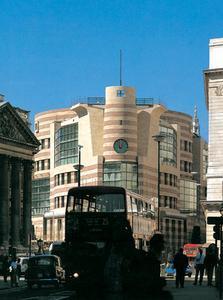 City to order redesign of Bank junction | News | Building Design