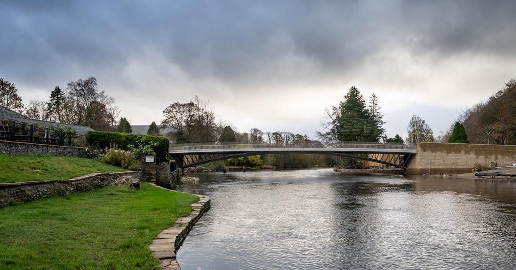 Knight Architects completes UK’s first stainless steel road bridge ...