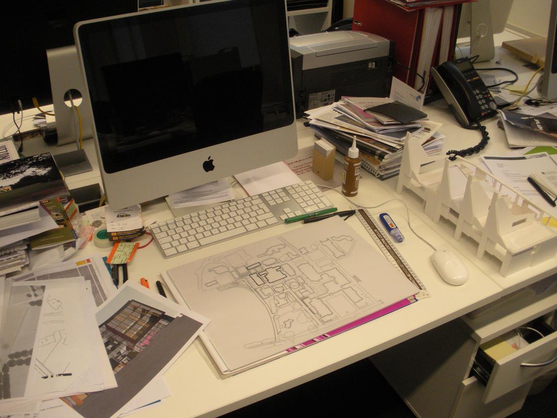 Architects' desks Richard Jobson, director at Design Engine Features