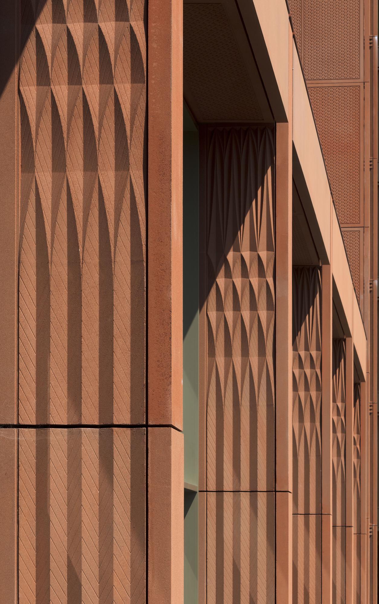 Building Study Tapestry Building, King's Cross, by Níall McLaughlin