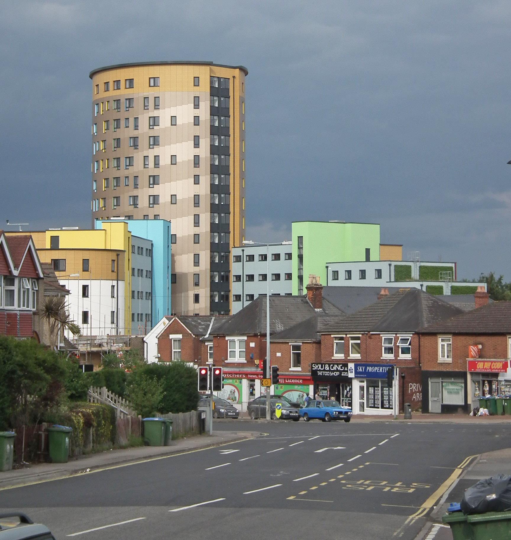 Carbuncle Cup City Gateway, Swaythling, Southampton Features