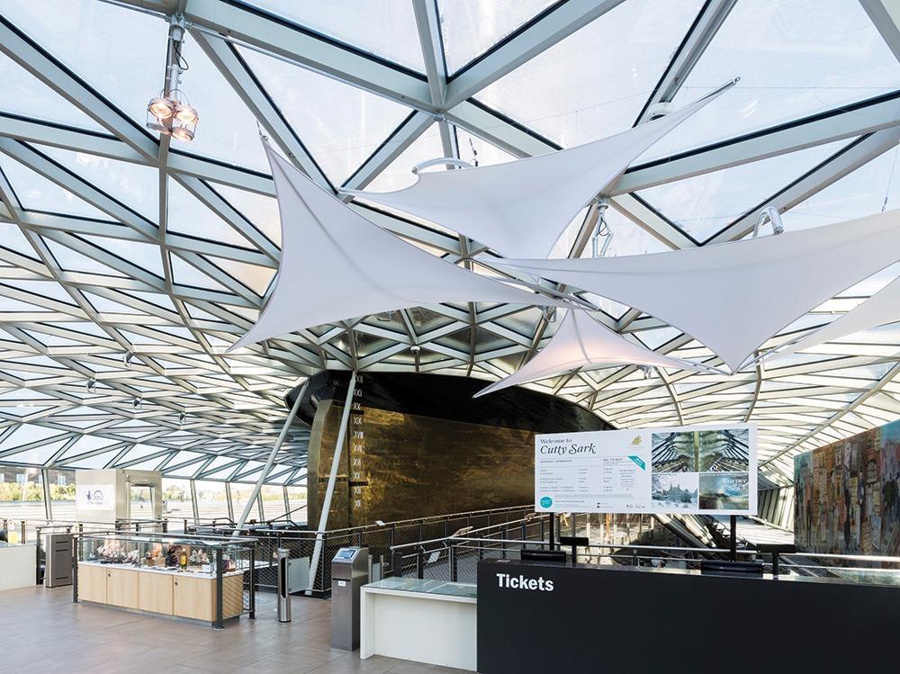 Cpd 8 2014 Fit Out Solutions For Ceilings Features