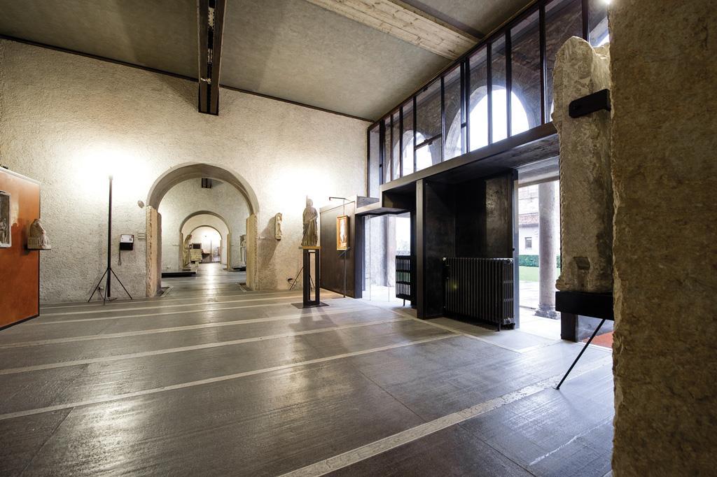 Paul Williams' inspiration: Castelvecchio museum, Verona by Carlo