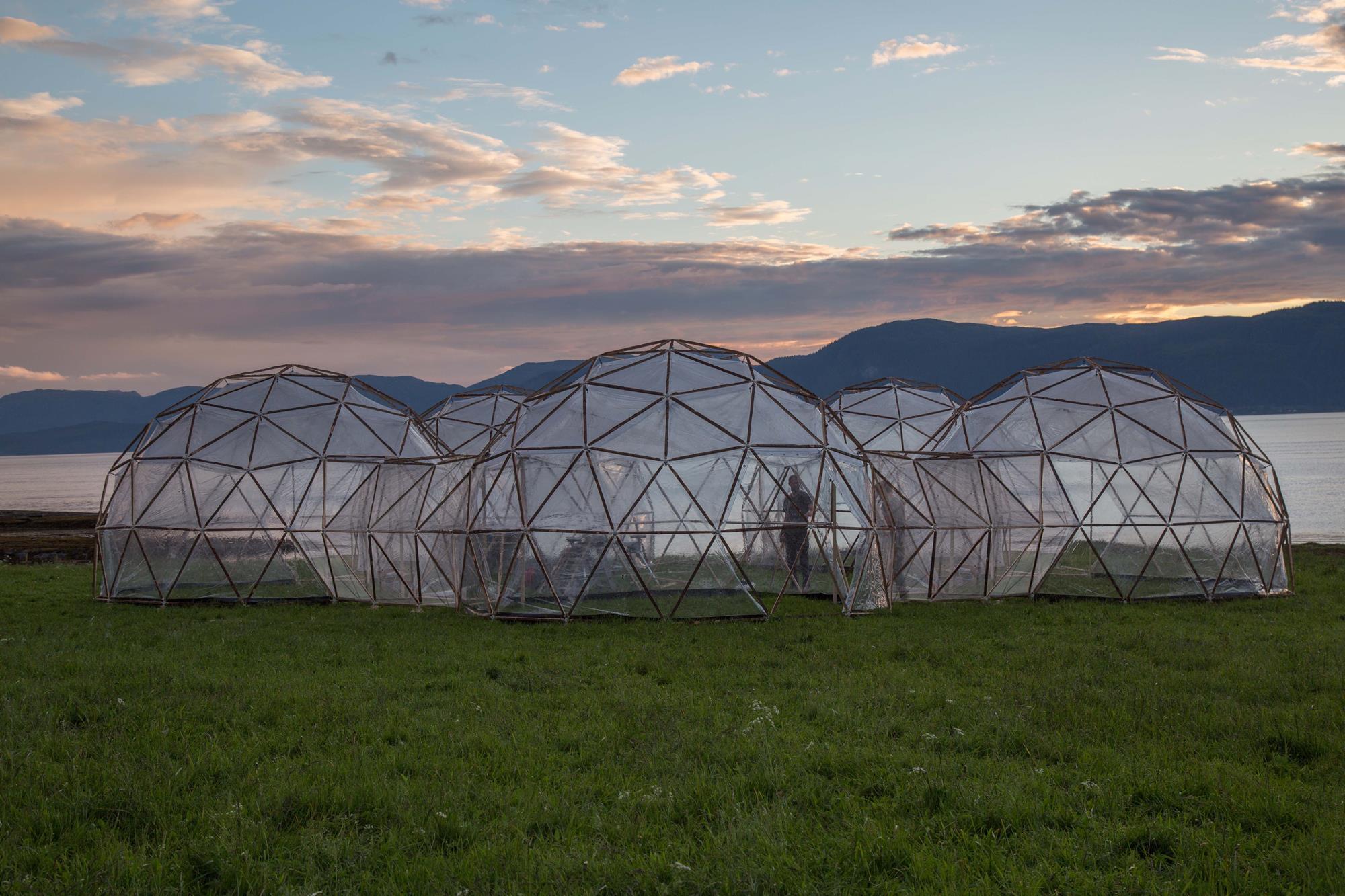 walk-in-pollution-domes-to-be-built-at-somerset-house-news-building