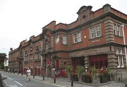 Photo credit reading tom