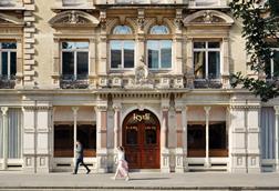 Studio Moren Hyde London City Leydi Exterior high ©Ennismore & Heiko Prigge