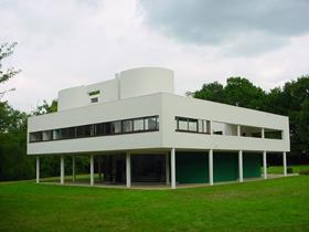 Villa Savoye by Le Corbusier 