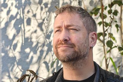 Tom Mitchell Colour-LO