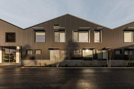 2ExteriorSide26