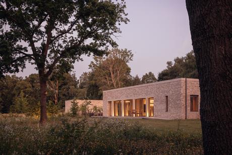 McLean-Quinlan_Virginia-Water_photographer-Jim-Stephenson_62