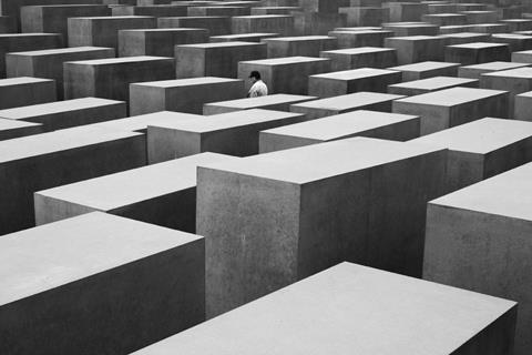 Memorial to the Murdered Jews of Europe, Berlin, architect Peter Eisenman, 1997-2005