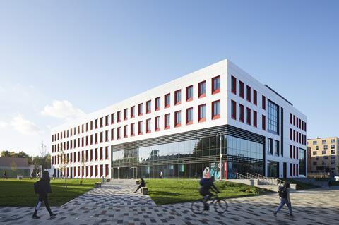 SR_Salford_SEE_6082_N86