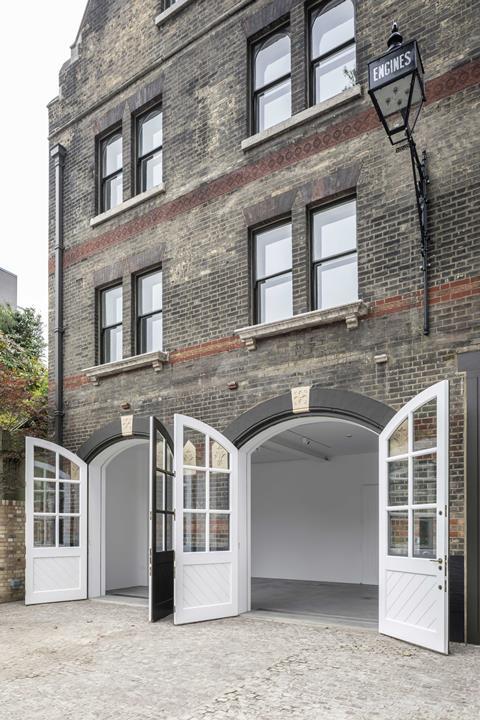 6a-architects-south-london-gallery04_slg_firestation_jdLR