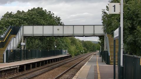 Standard railway footbridge