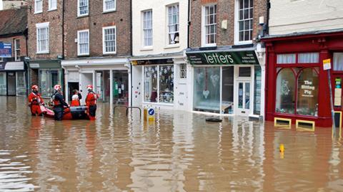 Flooding shutterstock 1