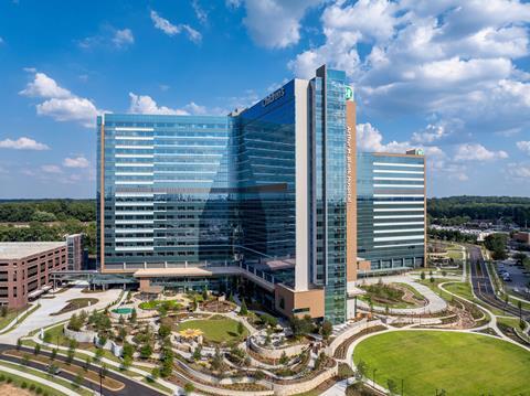 Arthur M. Blank Hospital_exterior