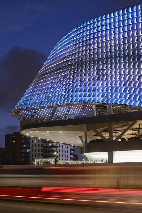 HOK+ERRE_Roig Arena_Valencia_©Hufton+Crow_005