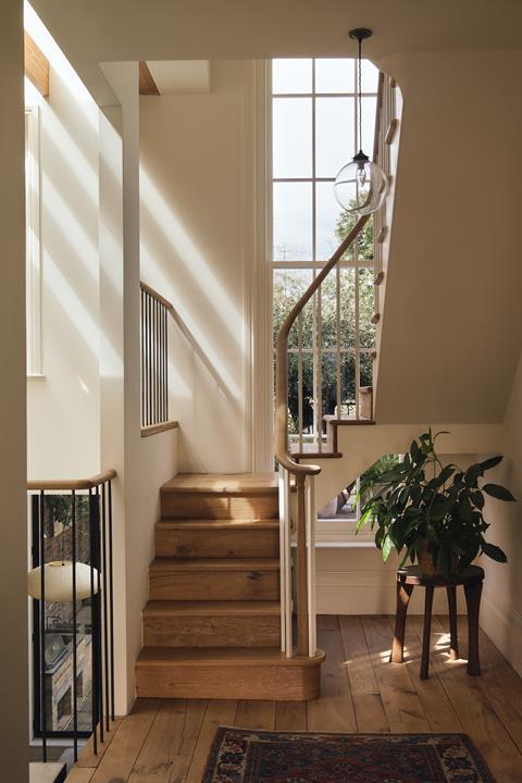 Mosley-Thorold-De Beauvoir-House_Ollie_Tomlinson34