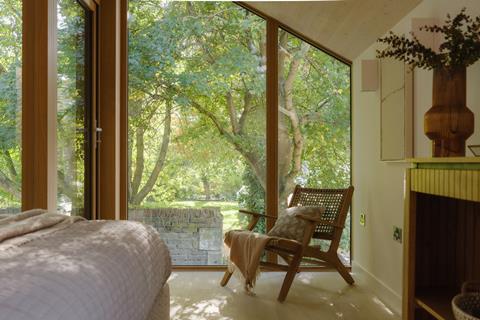 Corner House-11- Richard Oxford_Aucoot