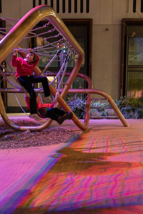 26_RootAndErect_ChiltonSquare_RachelFerrimanLowres_184