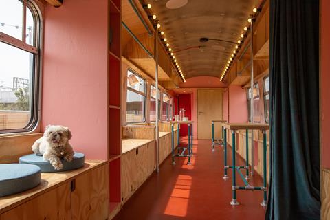 Carpenters Dialogue Express_Interior4_Jan Kattein Architects