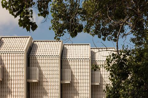 Studentville 03_andre kong studio_Lourenco T Abreu