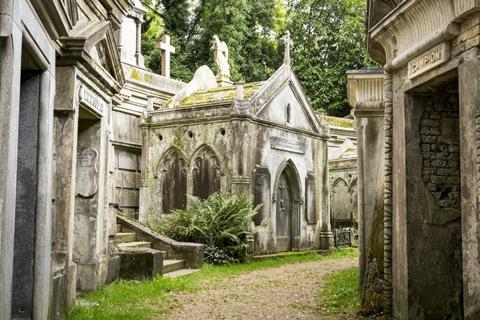 Highgate Cemetery 2