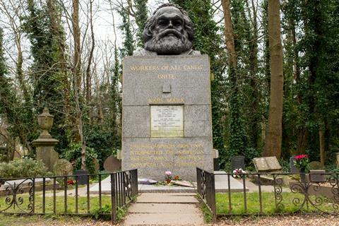 Highgate Cemetery 5