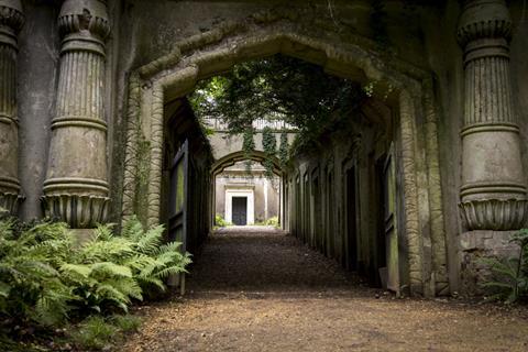 Highgate Cemetery 3