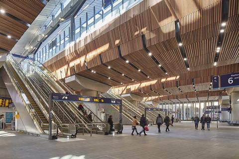 London Bridge Station ©Paul Raftery