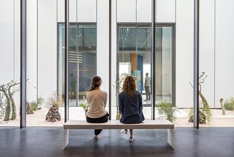 Serie Architects' Jameel Arts Centre in Dubai: View from one gallery into another across the central courtyard 