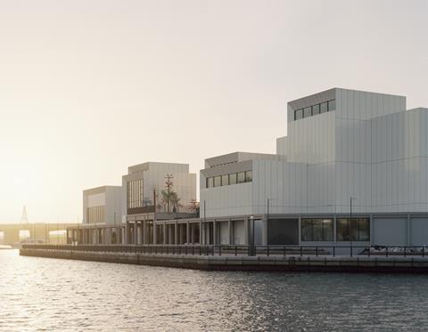 Serie Architects' Jameel Arts Centre in Dubai: The overall composition is a series of rooms around courtyards