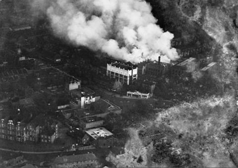 dMFK_Voysey House_fire 1928