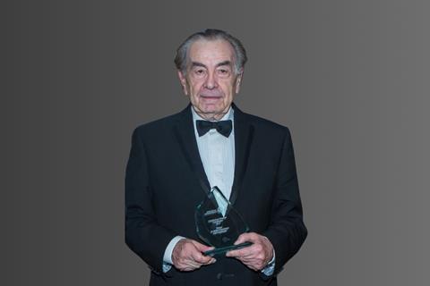 Dr Frischmann (1)