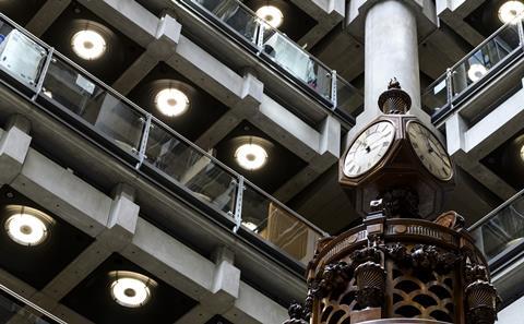 Lloyds_Underwriting_Room_Lutine_Bell_1_Landscape