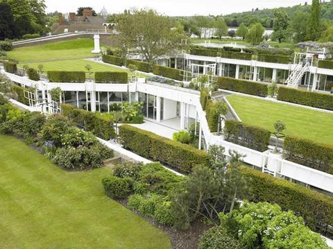 1789891 cullinan studio roof gardens rmc international hq surrey photo richard learoyd