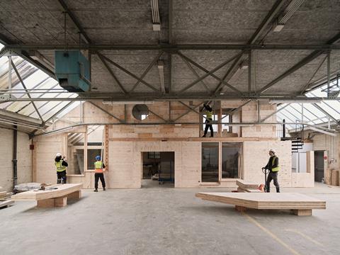 Tipping_Point_East_Material_Cultures_©_Henry_Woide__High Res_001