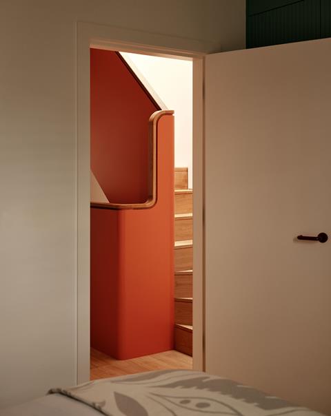 OfficeS&M_MoonHouse_2_FelixSpeller