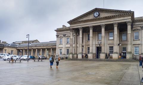 Huddersfield_Station_Dave_Collier_Flickr