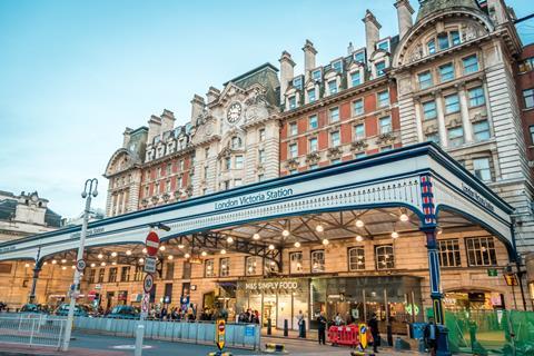 Victoria station 1