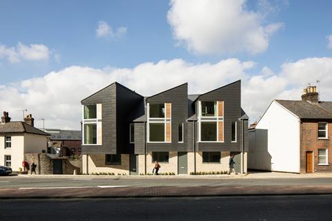 Cuilfail Mews, at Lewes, in East Sussex, by John Pardey Architects