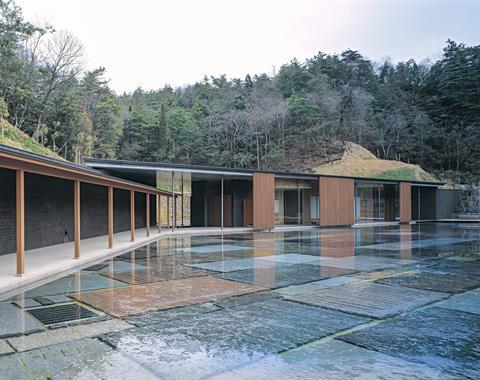 Arata Isozaki's Ceramic Park Mino