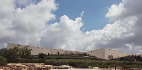 Heneghan Peng_akaa-2019-winning-project-palestinian-museum_4948_deliverable mp4