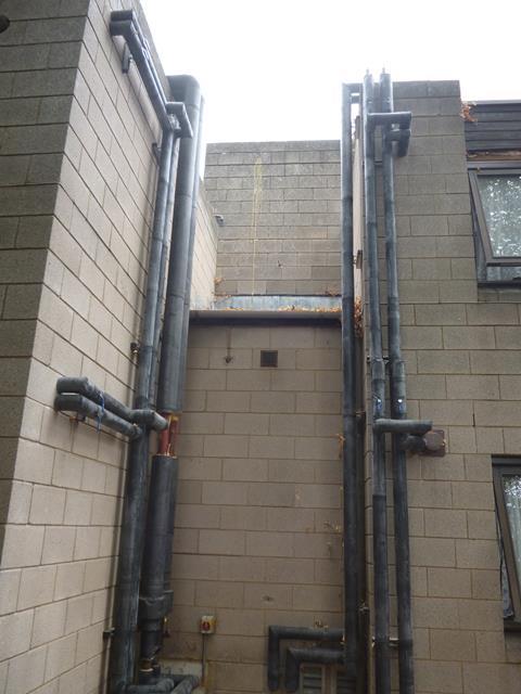 New pipe arrays at Macintosh Court