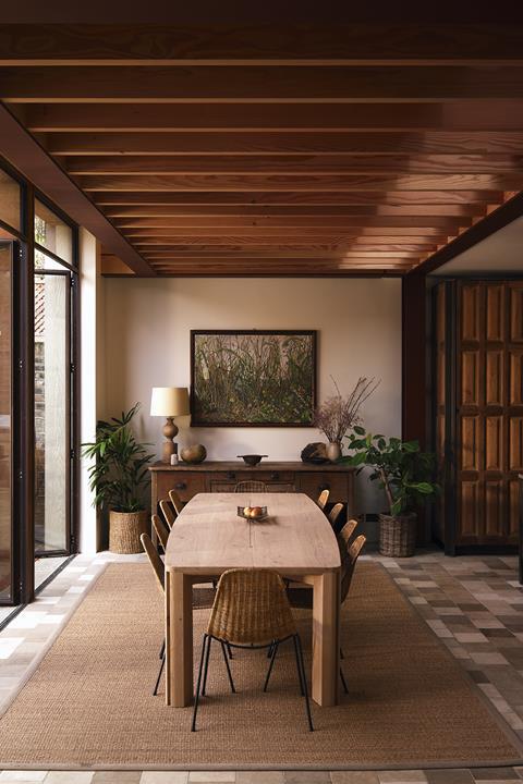 Mosley-Thorold-De Beauvoir-House_Ollie_Tomlinson5