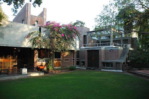 Balkrishna Doshi - Kamala House