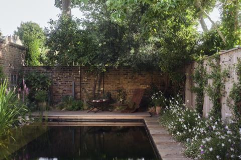 Mosley-Thorold-De Beauvoir-House_Ollie_Tomlinson58
