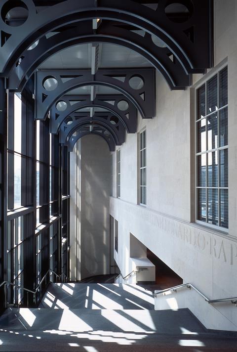 National Gallery Sainsbury Wing staircase