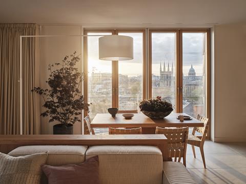 REM002_BRIEF 01_071